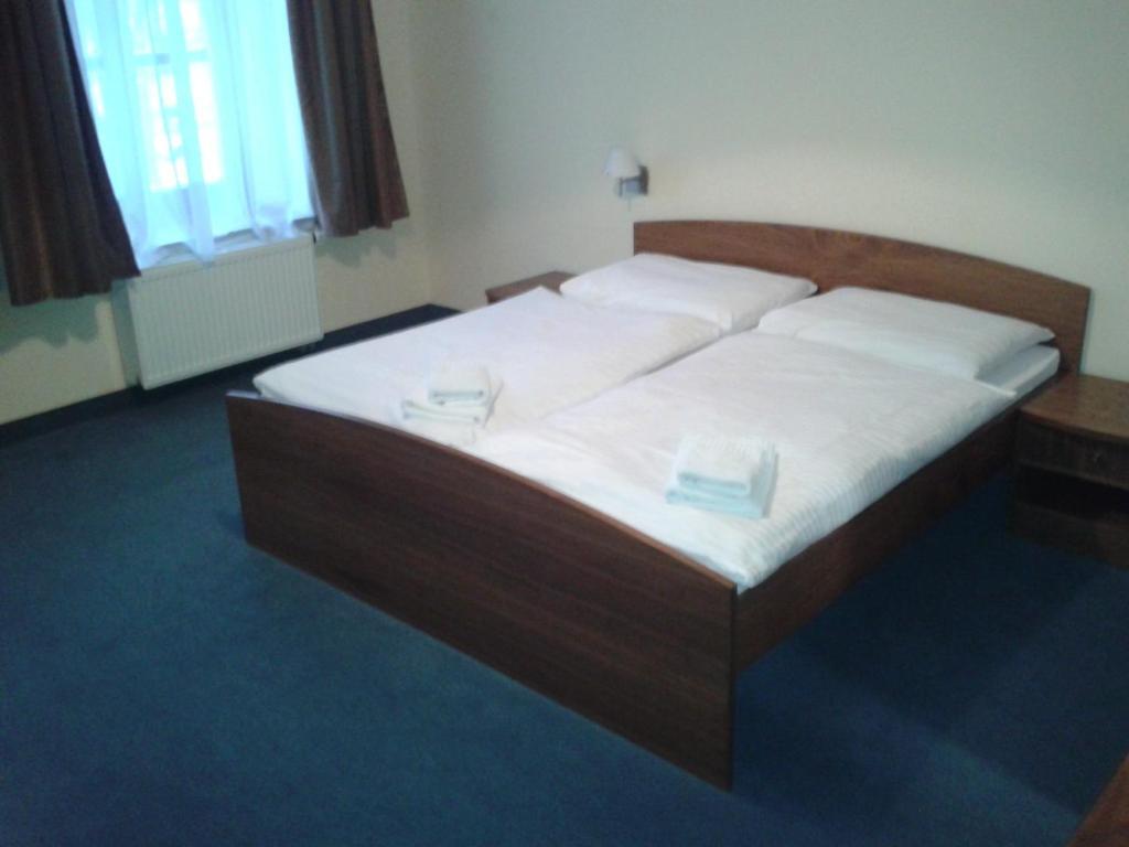 Parkhotel Centrum Spišská Nová Ves Kamer foto